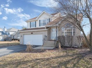 1704 Pebble Beach Dr, Plainfield, IL
