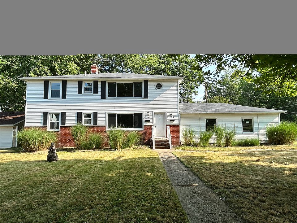 1st image of 201-203 W Glendale St