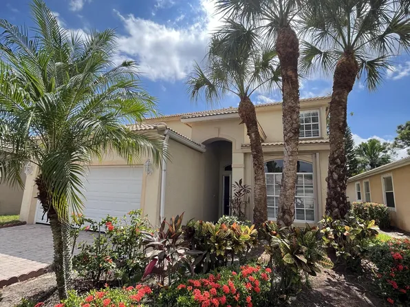 3765 NW Deer Oak Dr, Jensen Beach, FL 34957