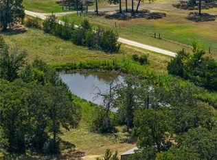 789 Quail Hollow Dr, Caldwell, TX 77836