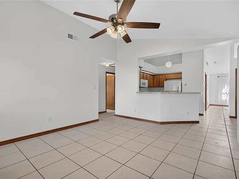 4059 Waterview Loop — Photo 7