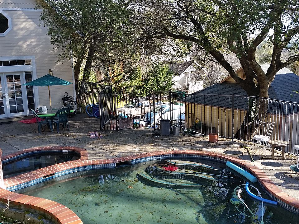 2nd image of 1495 Brendan Way