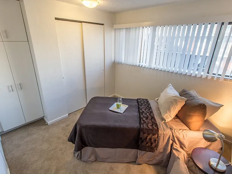 Monticello Apartments — Photo 22