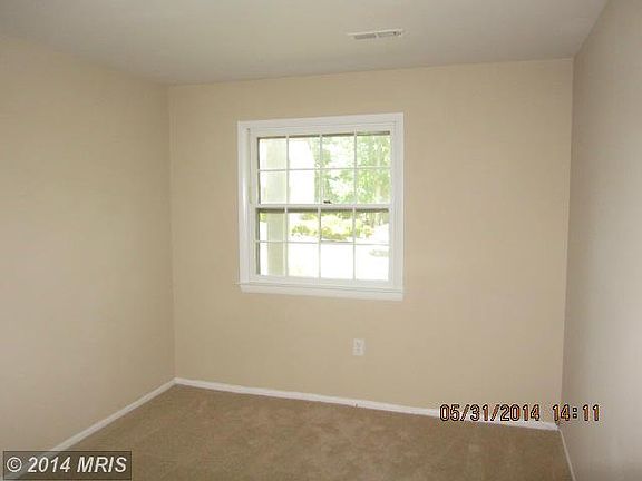 5th image of 7711 Eckley Ct