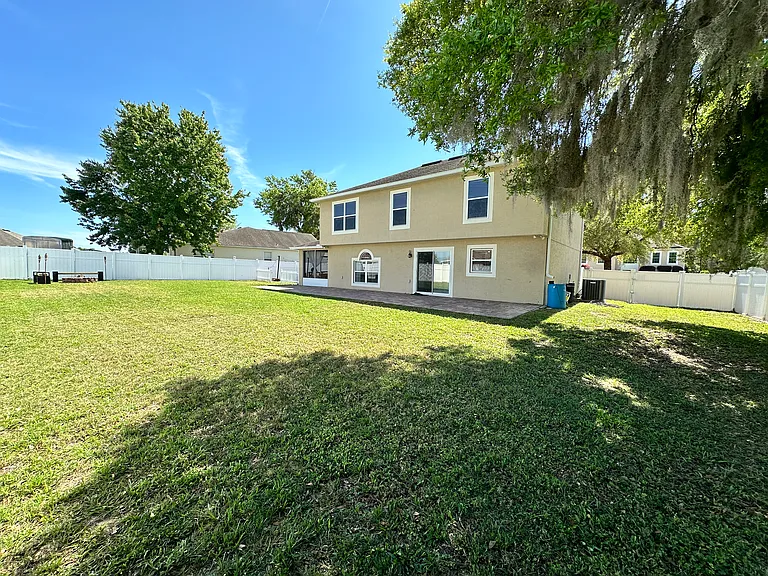 2705 NE 42nd Rd — Photo 38