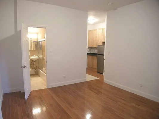 Rented by Vickers Realty | media 6