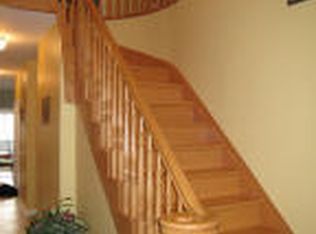 304 Main St, Staten Island, NY 10307