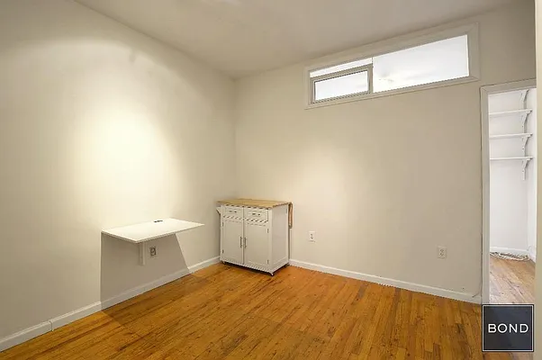 Rented by Bond New York | media 2