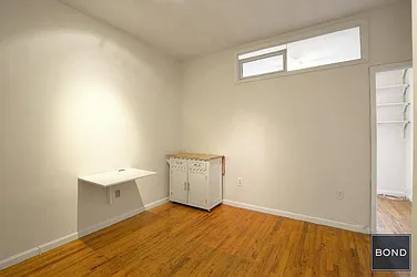 Rented by Bond New York