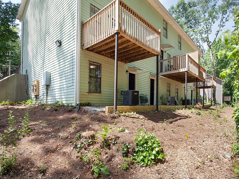 3109 Destin Cir — Photo 28