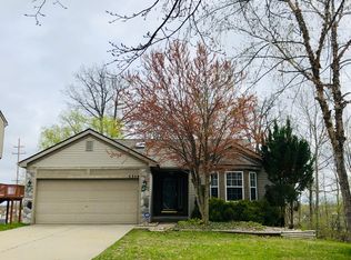 5359 Sandlewood Ct, Waterford, MI 48329
