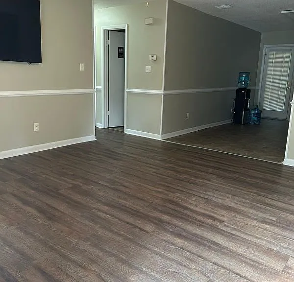 917 Odom Dr — Photo 24