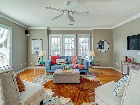 2nd image of 4109 San Marco Dr