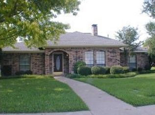 3715 Galloway Ln, Carrollton, TX 75007