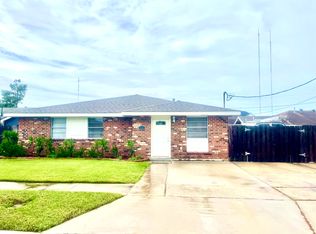 3704 Volpe Dr, Chalmette, LA 70043