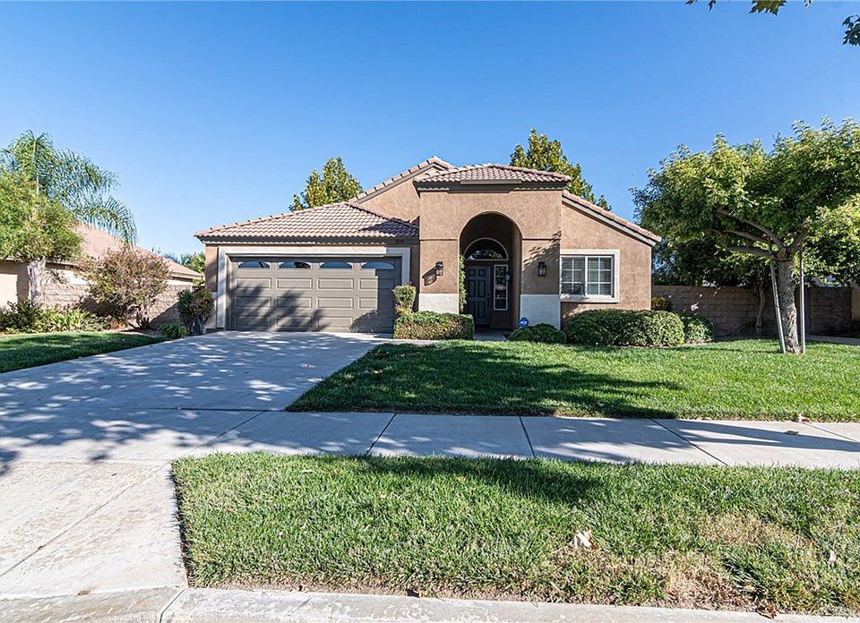 1st image of 1030 Pertano Ln