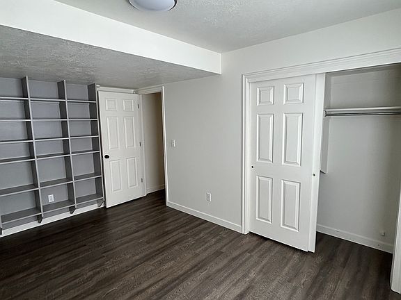 5th image of 926 E Riparian Dr #2