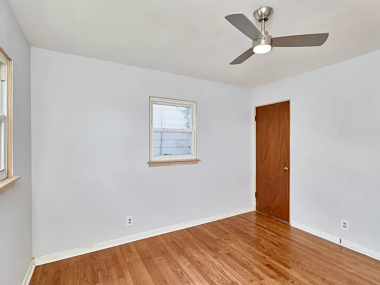 615 Superior Dr — Photo 20