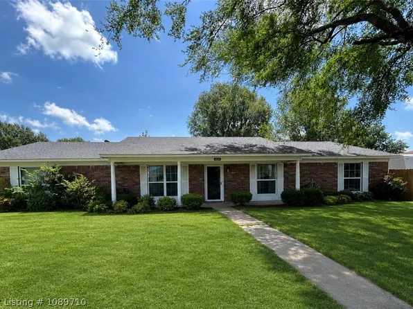 3301 S 64th St, Fort Smith, AR 72903