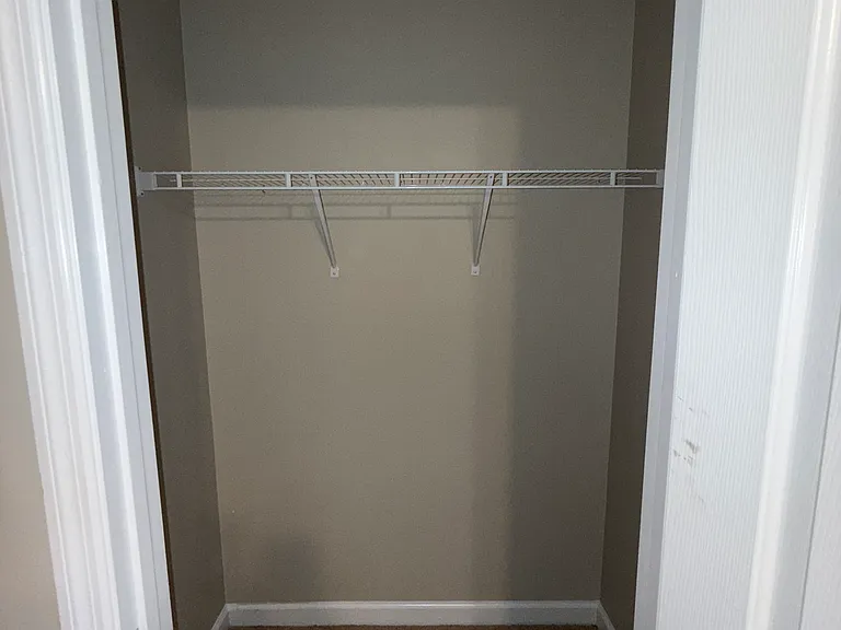 111 Woodbury Farm Dr — Photo 17