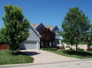 23608 W 54th Ter, Shawnee, KS 66226