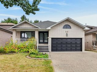 28 Glen Forest Dr, Hamilton, ON L8K5V8