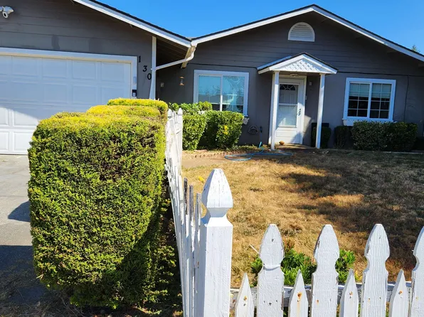 130 Mason Ct, Crescent City, CA 95531