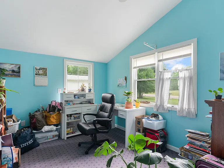 225 Bean Rd #B — Photo 6