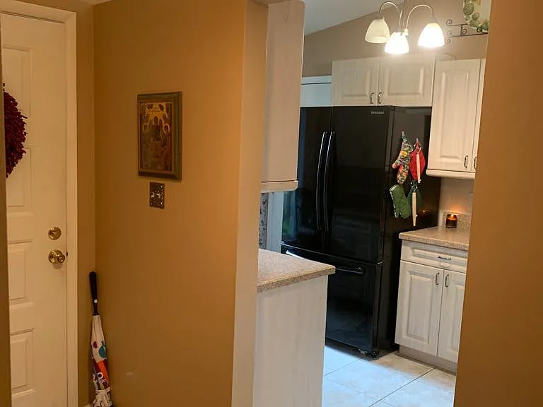 100 Red Cedar Dr — Photo 5