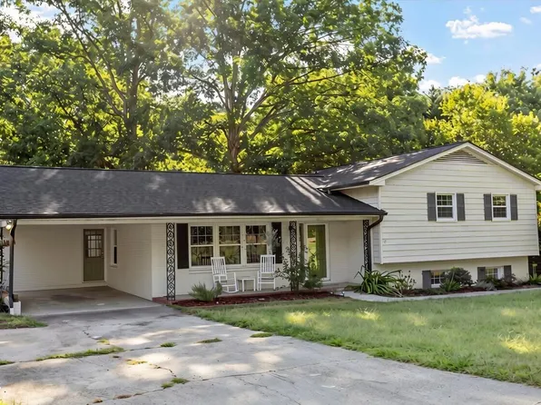 931 Allister Rd, Durham, NC 27703