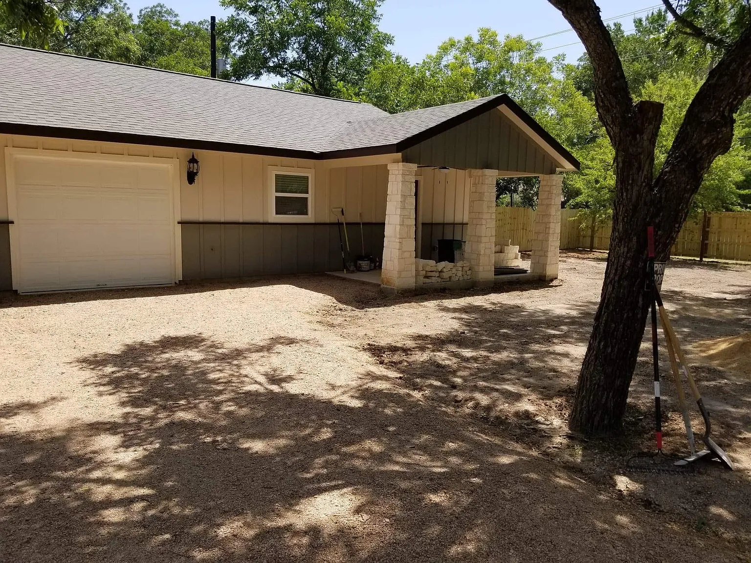 260 Mill Rd — Photo 3
