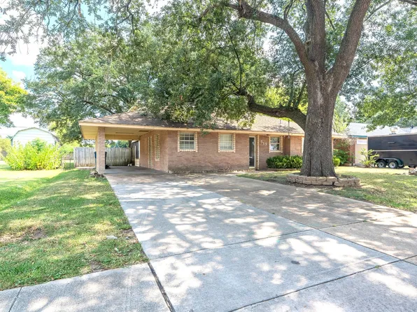 519 Sharon Dr, Humble, TX 77338