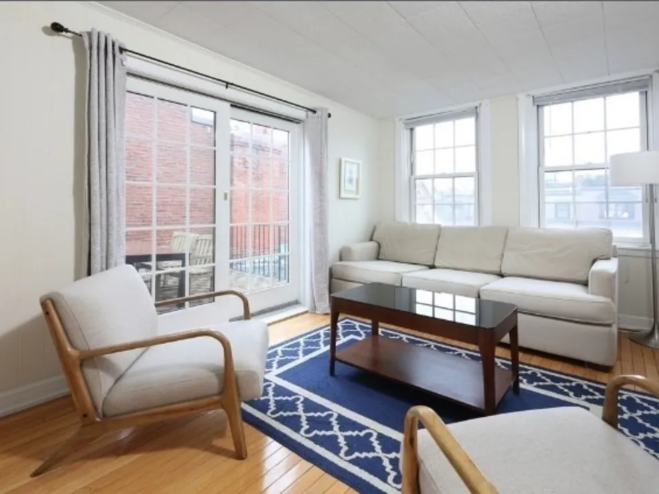 296 Marlborough St #7