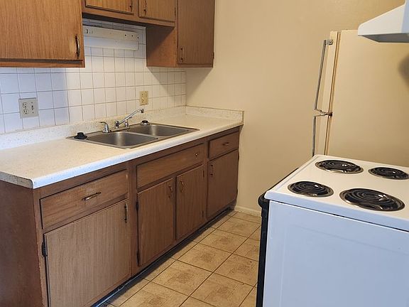 3rd image of 6307 Reed Rd #1-12