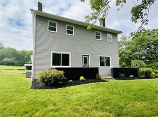 2815 Race Track Rd, New Cumberland, WV 26047