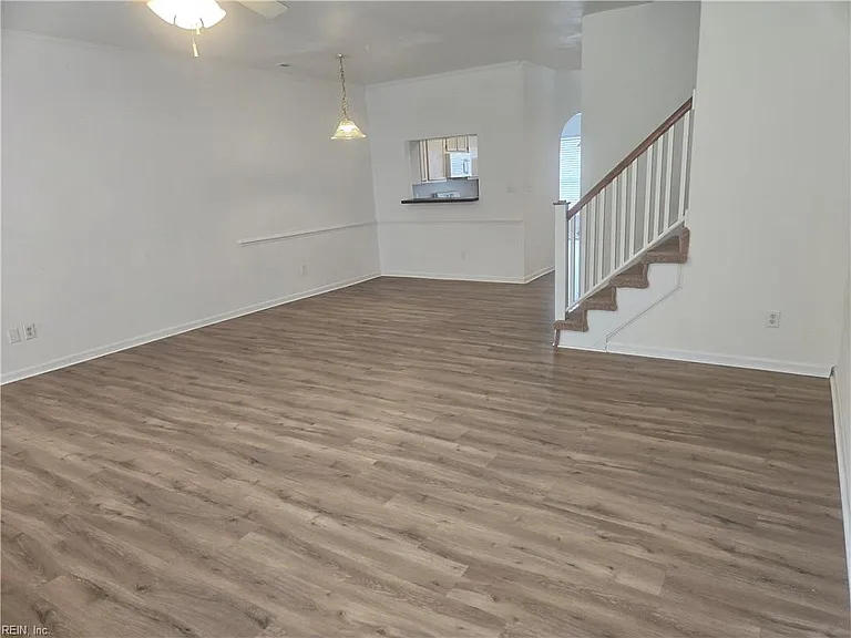 2591 Hartley St — Photo 11