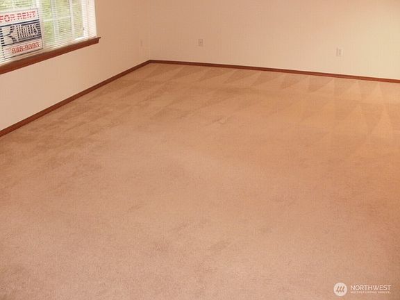 5th image of 7229 Vandermark Road E