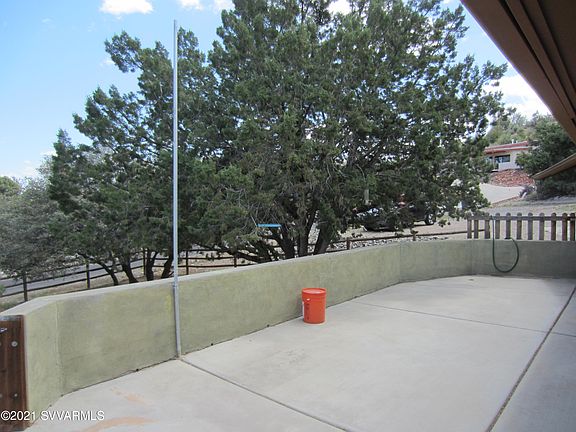 4th image of 1588 S Glenbar Dr