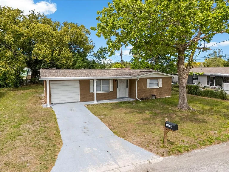 10803 Hyssop St — Photo 40