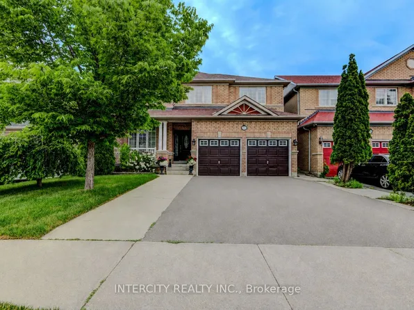 27 Modesto Cres, Brampton, ON L6P 1K2