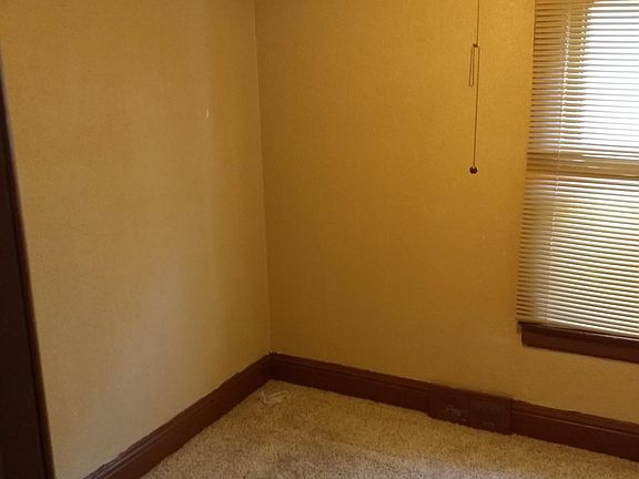 2nd image of 308 Northland Ave #2