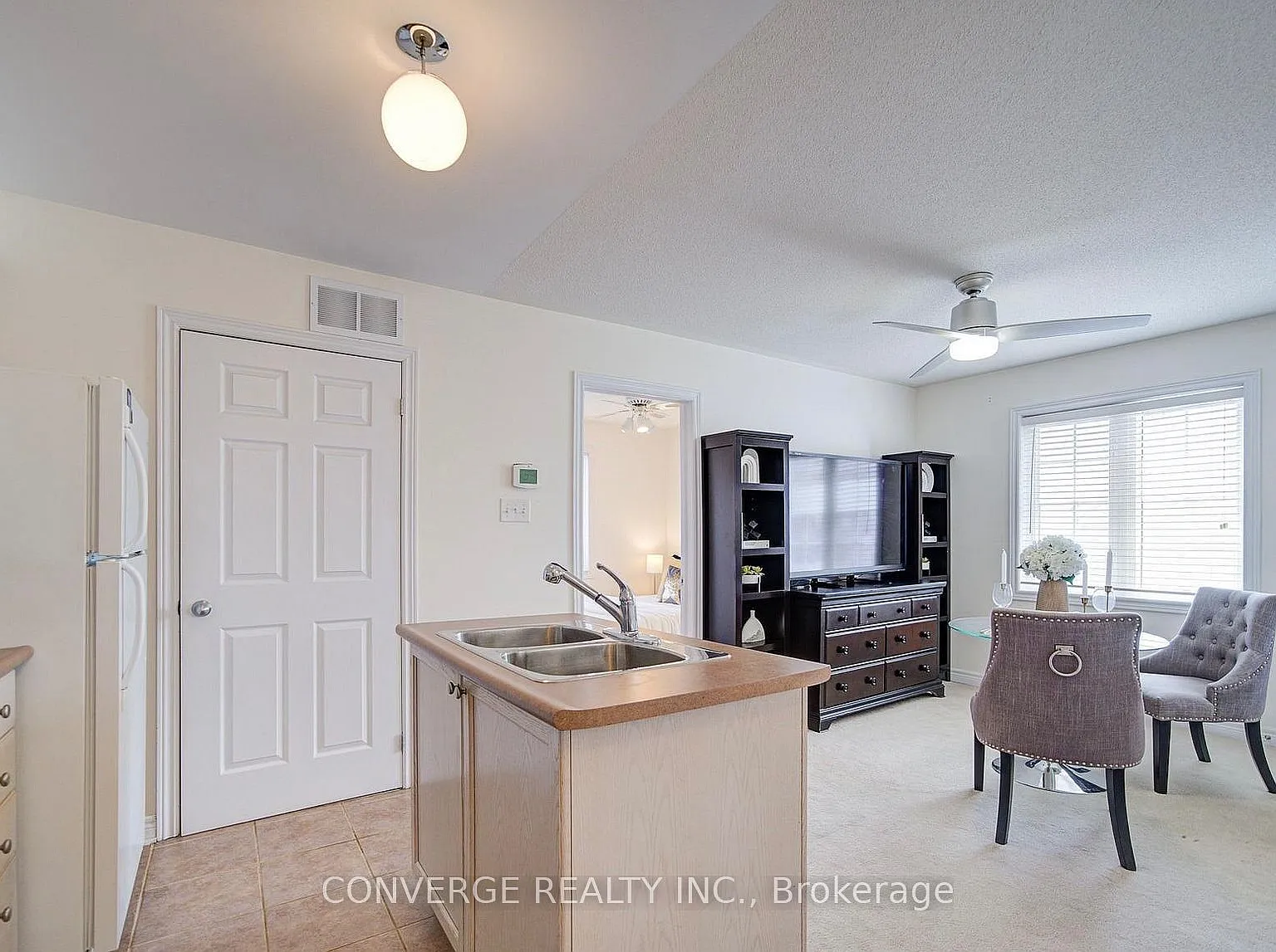 1 bed, $1,600 — Photo 4