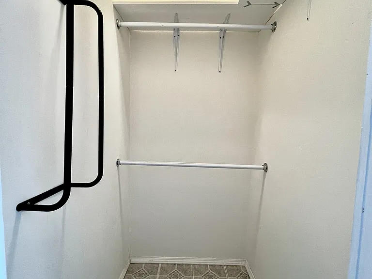 1132 E Breckinridge St — Photo 7