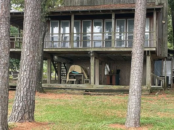 114 N Cypress Rd, Livingston, TX 77351