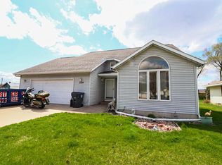 3324 26th St S, La Crosse, WI 54601