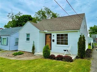 221 Parkgate Ave, Youngstown, OH