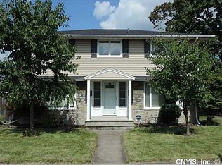 122 Willumae Dr, Syracuse, NY 13208