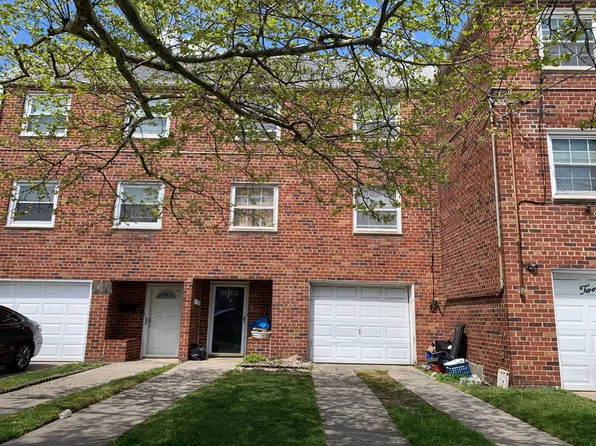 2010 Plainview Ave, Far Rockaway, NY 11691