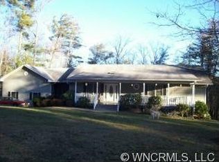 16 Wild Iris Ln, Fairview, NC 28730
