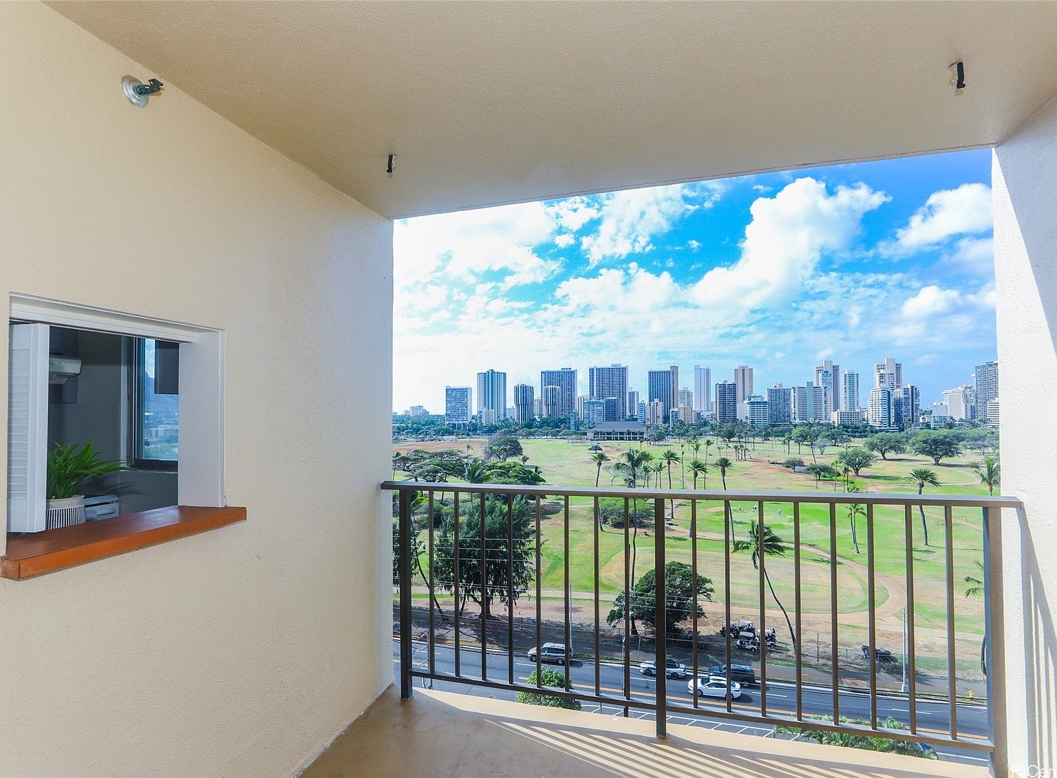 2916 Date St APT 10I